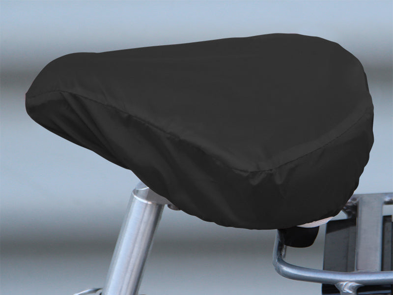 Seat cover, water-repellent polyester