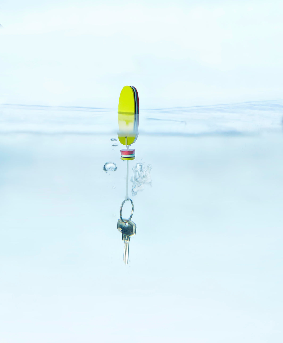 Floating key ring, oval shape