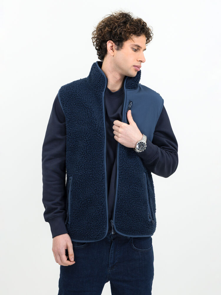 Kingsley Vest herre