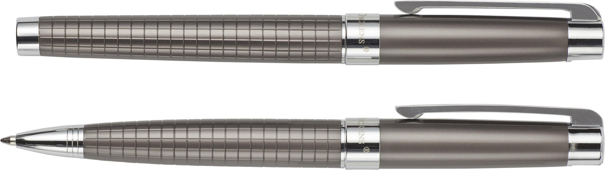 Pennesæt i metal med kuglepen og rollerball fra Charles Dickens®, Alan