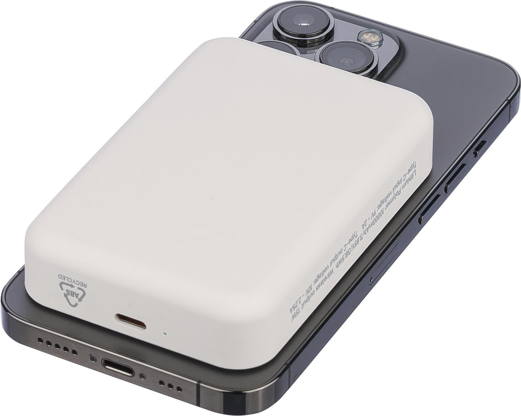 Meno-langaton varavirtalähde | Kierrätetty | 10 000 mAh | MagSafe-yhteensopiva