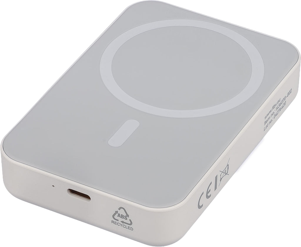 Meno-langaton varavirtalähde | Kierrätetty | 10 000 mAh | MagSafe-yhteensopiva