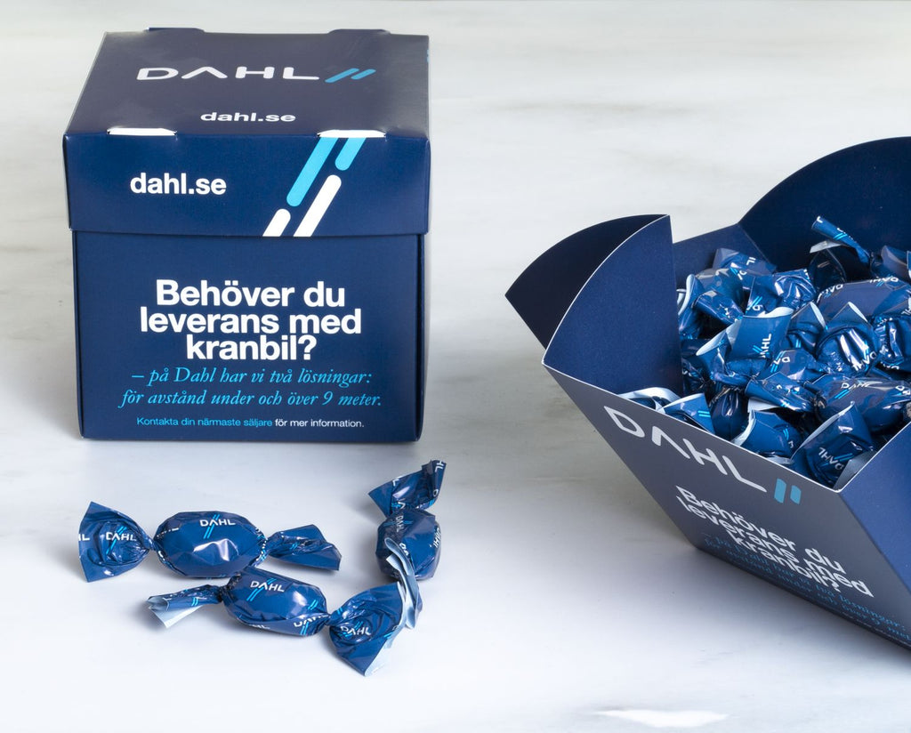 Pappskål - Chokladdoppad smörkola Chokladdoppad smörkola